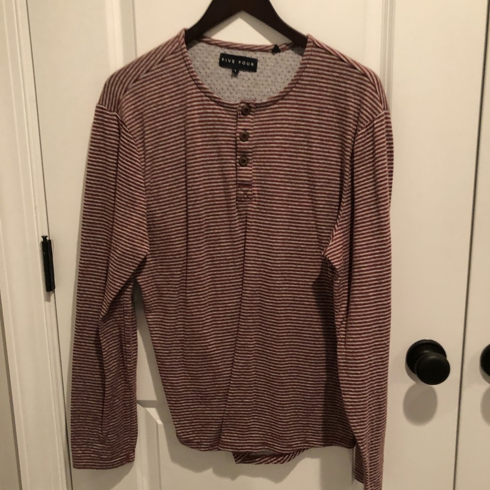 Men’s longsleeve striped button up pull over